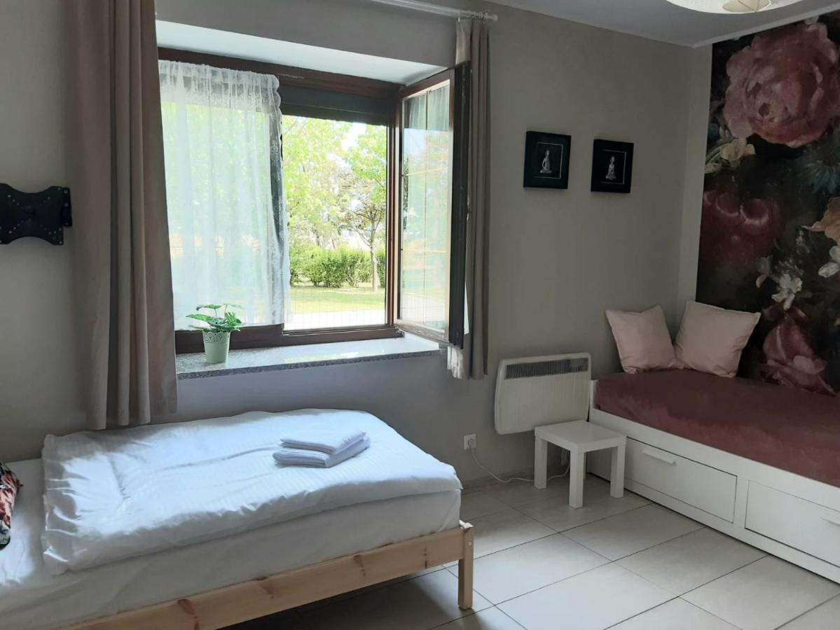 Apartamenty Rodzinne Pilica Park Sulejów Exterior foto