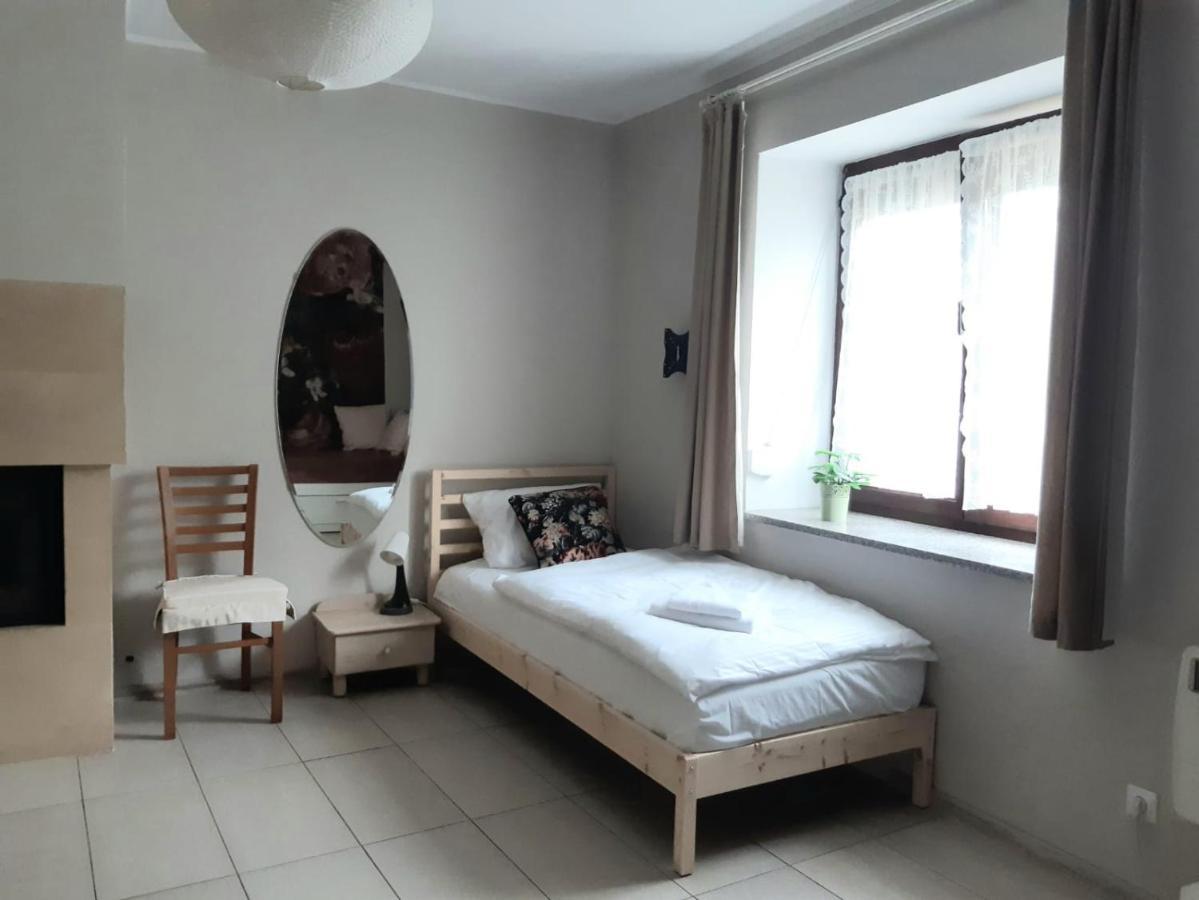 Apartamenty Rodzinne Pilica Park Sulejów Exterior foto